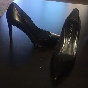 Stuart Weitzman Shoes - Stuart Weitzman Classic Pumps Stuart Weitzman Shoes - Stuart Weitzman Classic Pumps
